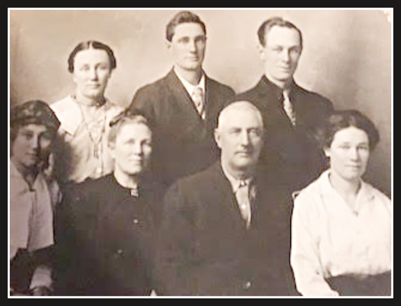 thumbnail 2021 04 14 Campbell Conn Grauf Reunion